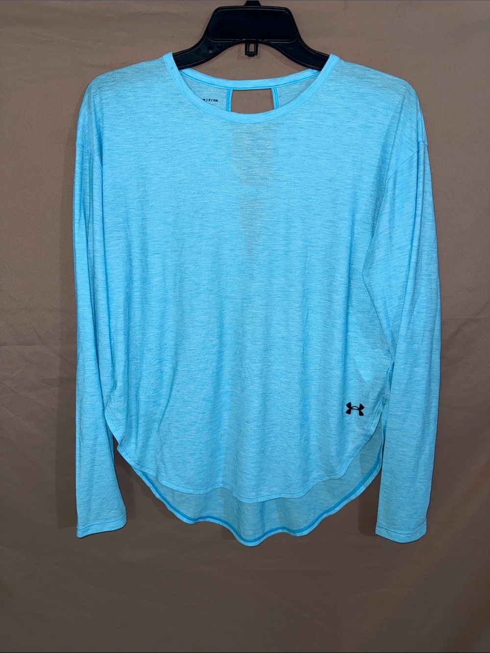 NWOT Small Under Armour Light Blue Women's Long Sleeve Performance Tee